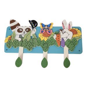 Vintage 1984 Gallery Originals Animal Rack racoon rabbit butterfly‎